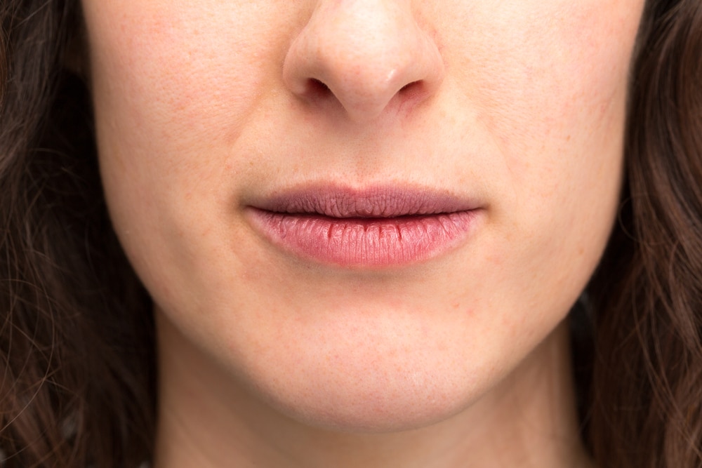 Why Is My Mouth So Dry? Causes & Effects on Teeth